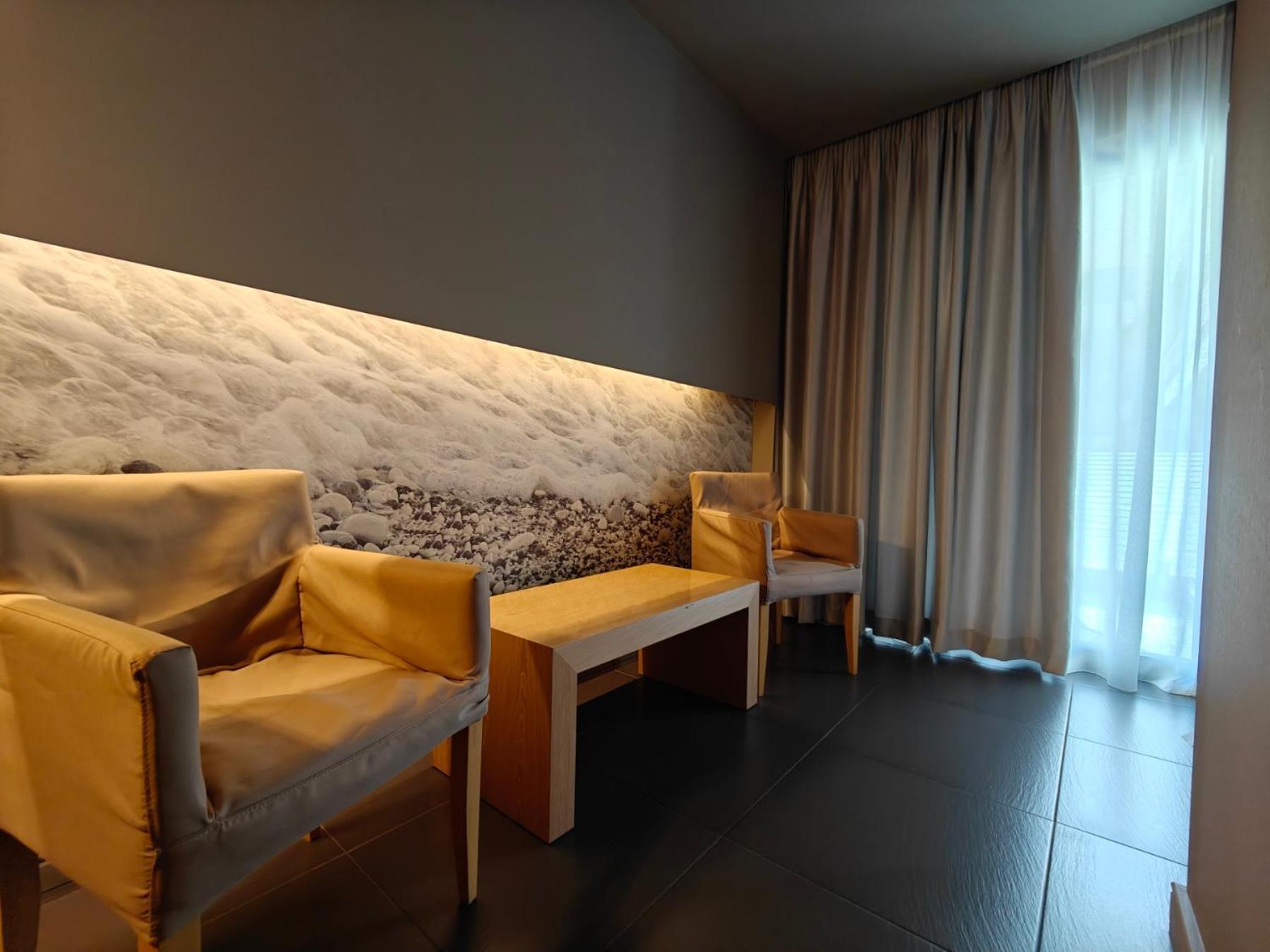 Elysion Hotel Mytilene Exterior photo